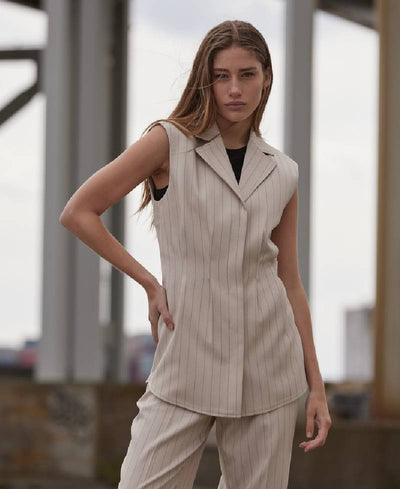 Bruuns Bazaar ApricotBBUrwa Waistcoat - Light Grey Stripes