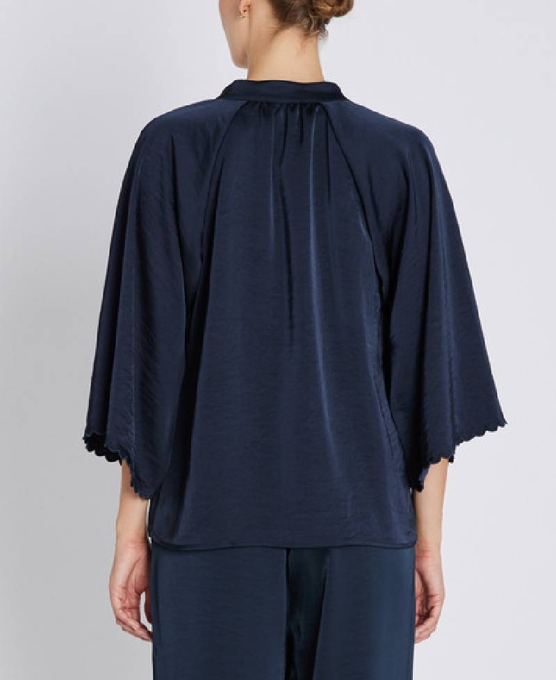 Bruuns Bazaar BeckiaBBWinny Blouse - Sky Captain
