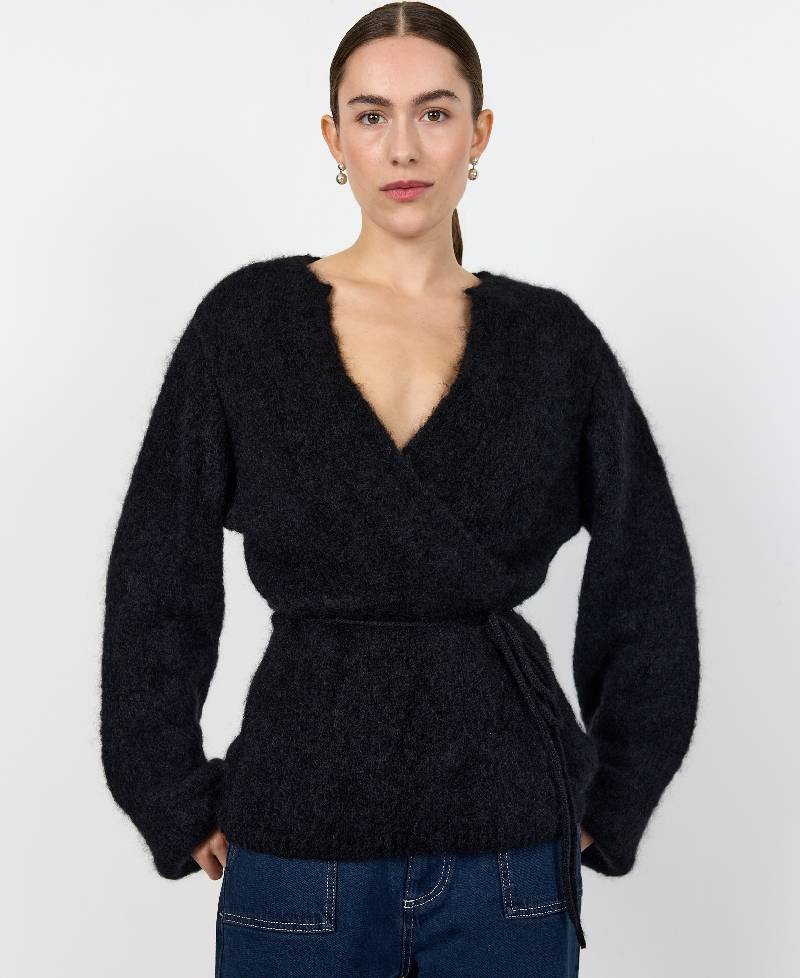 Levete Room  LR-Noreen 7 Knit  Cardigan - L999 Black